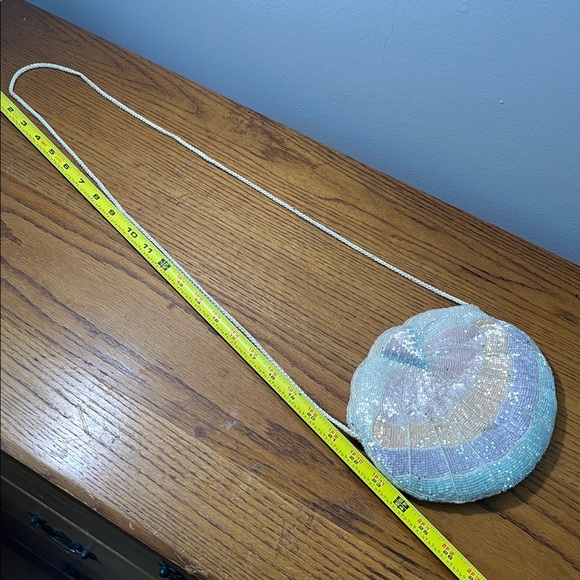 Pastel Beaded Shell Crossbody Bag Clam Shell Pastel Colors Mermaid Bag - Picture 12 of 14